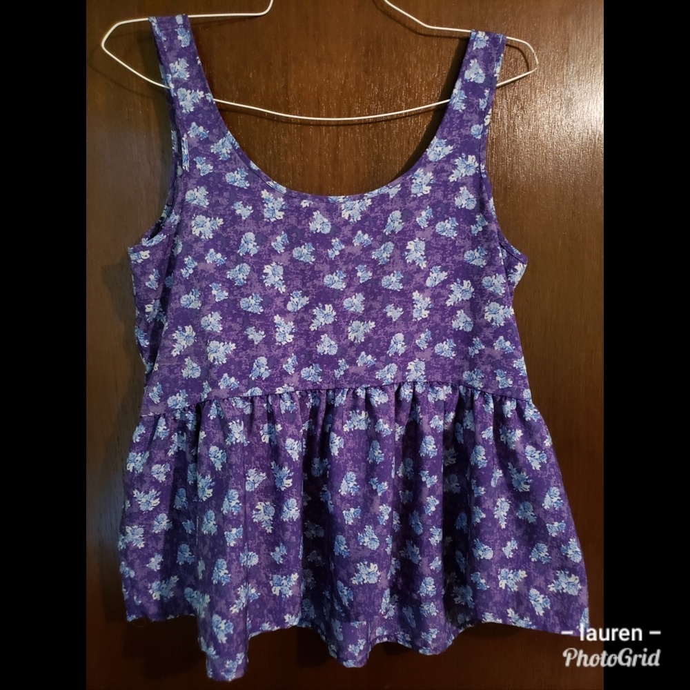 Purple flower tanktop
